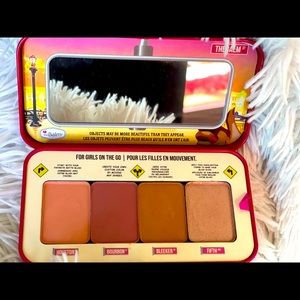 The Balm GRL PWDR Cheeks on the go!